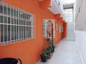 Casa à em em Guarulhos, 2 dorms, 1 wc, 4 vagas, 622 m2 úteis