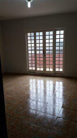 Sobrado à venda em Guarulhos (Jd Albertina - Bonsucesso), 2 dormitórios, 2 banheiros, 2 vagas, 125 m2 de área útil, código 36-609 (1/13)