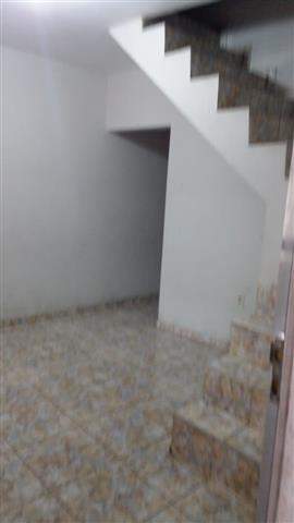 Sobrado à venda em Guarulhos (Jd Albertina - Bonsucesso), 2 dormitórios, 2 banheiros, 2 vagas, 125 m2 de área útil, código 36-609 (11/13)