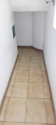 Sobrado à venda em Guarulhos (Jd São Francisco - V Barros), 5 dormitórios, 3 suites, 3 banheiros, 6 vagas, 250 m2 de área total, código 36-749 (25/50)