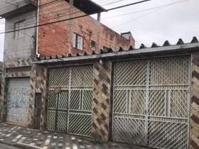 Sobrado à venda em Guarulhos, 5 dorms, 5 wcs, 6 vagas, 324 m2 (total)