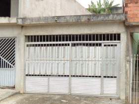 Sobrado à venda em Guarulhos, 2 dorms, 1 wc, 2 vagas, 133 m2 úteis