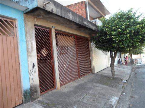 Sobrado à venda em Guarulhos (V Carmela I - Bonsucesso), 3 dormitórios, 2 banheiros, 2 vagas, 90 m2 de área útil, código 181-1122 (2/28)