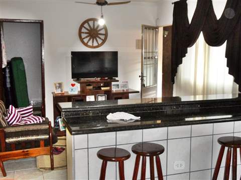 Casa à venda em Guarulhos (Jd Guilhermino - Pimentas), 2 dormitórios, 1 banheiro, 2 vagas, 90 m2 de área útil, código 181-1358 (9/31)