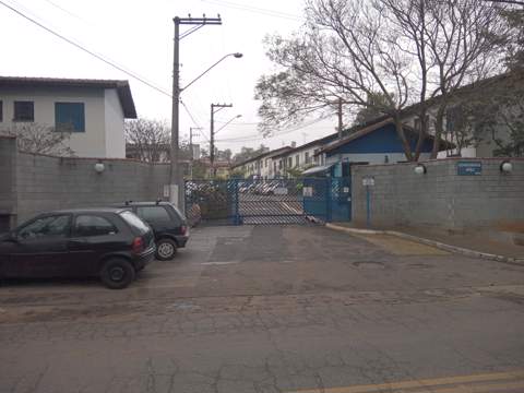 Assobradada à venda em Guarulhos (Inocoop - Bonsucesso), 2 dormitórios, 1 banheiro, código 300-792 (2/16)