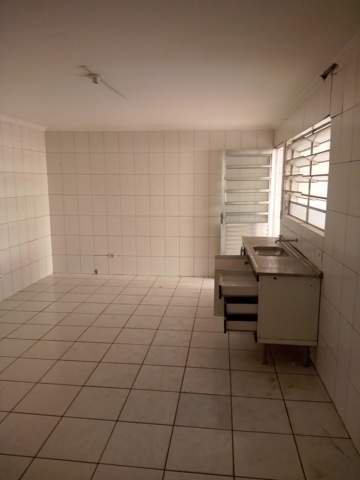Prédio à venda em Guarulhos (Jd Pres Dutra), 3 dormitórios, 1 banheiro, 2 vagas, código 300-890 (16/22)