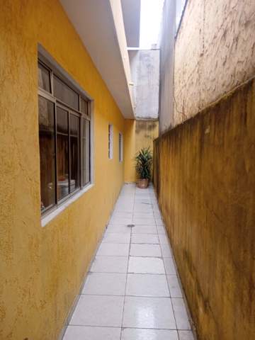 Sobrado à venda em Guarulhos (Jd Pres Dutra), 4 dormitórios, 3 suites, 6 banheiros, 5 vagas, código 300-1016 (6/32)