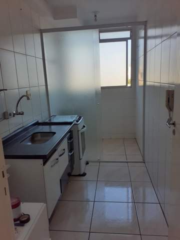 Apartamento à venda em Guarulhos (Cid Pq Alvorada - Bonsucesso), 2 dormitórios, 1 banheiro, 1 vaga, código 300-1072 (8/18)