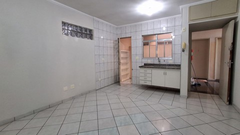 Sala com cozinha americana (1/14)