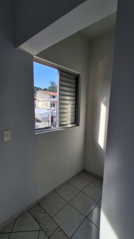 Janela quarto e área escritório (10/15)