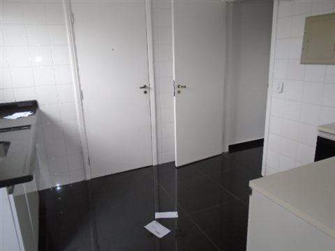 Apartamento à venda em Guarulhos (V Augusta), 2 dormitórios, 1 suite, 2 banheiros, 1 vaga, 65 m2 de área útil, código 29-621 (11/13)