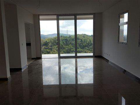 Mansão à venda em Arujá (Arujá Hills), 3 dormitórios, 3 suites, 5 banheiros, 4 vagas, 300 m2 de área útil, código 29-724 (2/10)