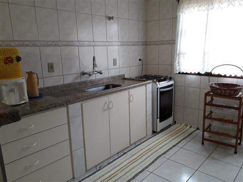 Casa à venda em Itanhaém (V Loti), 3 dormitórios, 1 suite, 2 banheiros, 5 vagas, 320 m2 de área útil, código 29-940 (19/19)