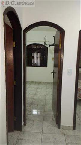 Sobrado à venda em Guarulhos (Jd Sta Mena - Picanço), 3 dormitórios, 1 suite, 2 banheiros, 2 vagas, 125 m2 de área útil, código 29-945 (8/19)