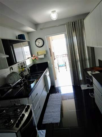 Apartamento à venda em Guarulhos (Pq Renato Maia), 3 dormitórios, 3 suites, 4 banheiros, 3 vagas, 193 m2 de área útil, código 29-1009 (2/6)