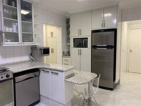 Apartamento à venda em Guarulhos (Centro), 4 dormitórios, 3 suites, 5 banheiros, 4 vagas, 200 m2 de área útil, código 29-1033 (21/30)