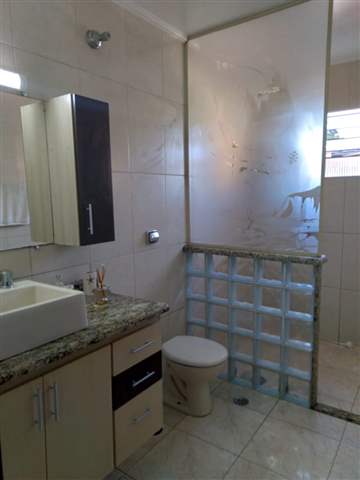 Sobrado à venda em Guarulhos (Pq Continental V), 2 dormitórios, 2 suites, 3 banheiros, 3 vagas, código 29-1086 (15/16)