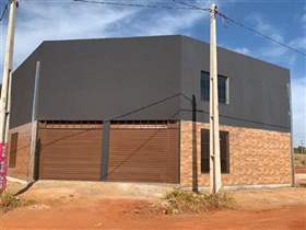 Galpão à venda em Caldas Novas, 310 m2 úteis