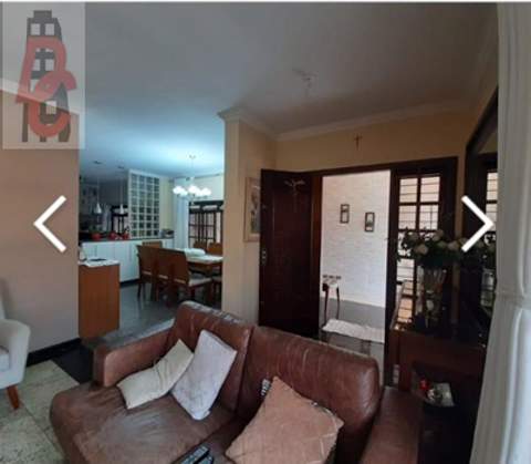 Sobrado à venda em Guarulhos (V Augusta), 4 dormitórios, 1 suite, 2 banheiros, 6 vagas, 371 m2 de área total, código 29-1158 (3/23)