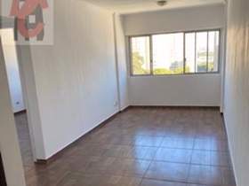 Apartamento à em em Guarulhos, 1 dorm, 1 wc, 60 m2 (total)