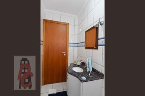 Sobrado à venda em Guarulhos (Picanço), 3 dormitórios, 2 banheiros, 2 vagas, código 29-1228 (32/56)