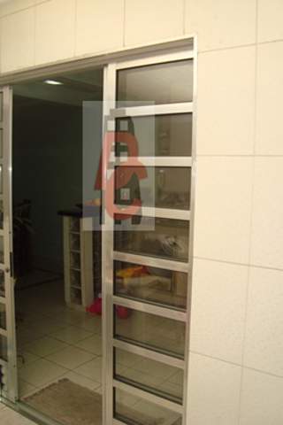 Casa à venda em Guarulhos (V Carioca - Picanço), 3 dormitórios, 1 suite, 2 banheiros, 2 vagas, 120 m2 de área total, código 29-1425 (11/16)