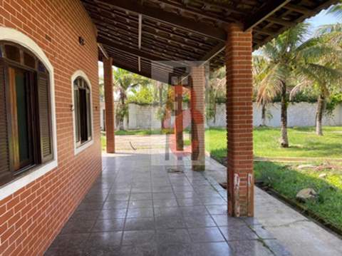 Casa de Campo à venda em Peruíbe (Peruíbe), 3 dormitórios, 2 banheiros, 10 vagas, 2.734 m2 de área útil, código 29-1445 (13/24)
