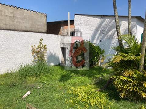 Casa de Campo à venda em Peruíbe (Peruíbe), 3 dormitórios, 2 banheiros, 10 vagas, 2.734 m2 de área útil, código 29-1445 (22/24)