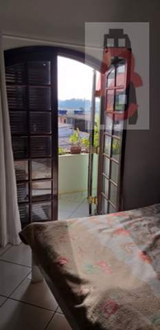 Sobrado à venda em Guarulhos (Cid Soberana - São João), 5 dormitórios, 1 suite, 4 banheiros, 4 vagas, 1.340 m2 de área útil, código 29-1522 (23/38)