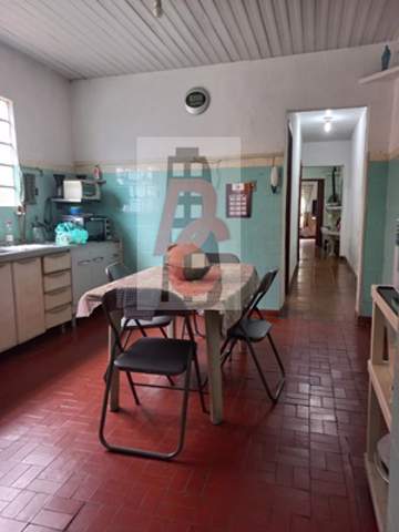 Casa à venda em Guarulhos (Jd Gopouva), 2 dormitórios, 1 banheiro, 3 vagas, 300 m2 de área útil, código 29-1529 (2/11)