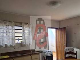 Casa para alugar em Guarulhos, 2 dorms, 1 wc, 2 vagas