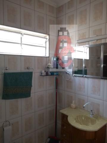 Sobrado à venda em Guarulhos (V São Jorge - Macedo), 3 dormitórios, 1 suite, 2 banheiros, 2 vagas, 17.619 m2 de área útil, código 29-1555 (33/40)