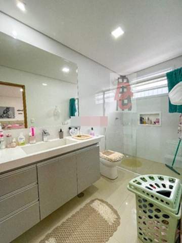 Casa à venda em Guarulhos (Jd Sta Mena - Picanço), 3 dormitórios, 1 suite, 2 banheiros, 3 vagas, 177 m2 de área útil, código 29-1564 (10/17)