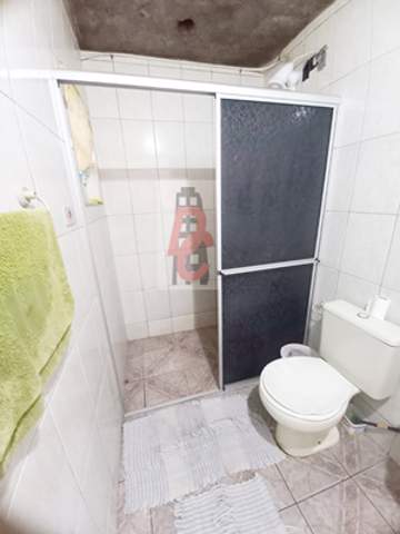 Assobradada à venda em Guarulhos (Jd Terezópolis - Picanço), 3 dormitórios, 1 suite, 2 banheiros, 14.345 m2 de área útil, código 29-1599 (9/17)