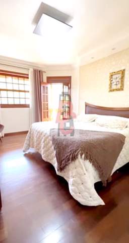 Casa à venda em Guarulhos (Pq Renato Maia), 3 dormitórios, 3 suites, 5 banheiros, 6 vagas, 315 m2 de área útil, código 29-1646 (13/25)