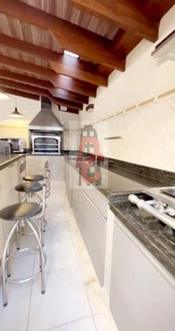 Casa à venda em Guarulhos (Pq Renato Maia), 3 dormitórios, 3 suites, 5 banheiros, 6 vagas, 315 m2 de área útil, código 29-1646 (20/25)