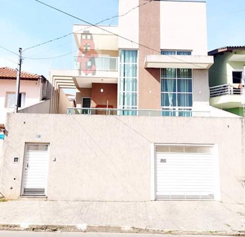 Sobrado à venda em Guarulhos (Jd V Galvão), 3 dormitórios, 1 suite, 2 banheiros, 5 vagas, 300 m2 de área útil, código 29-1688 (1/16)