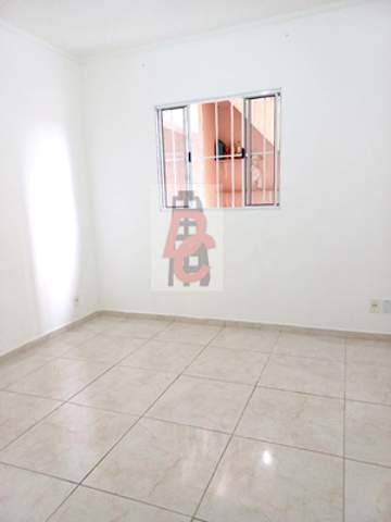 Sobrado à venda em Guarulhos (Picanço), 2 dormitórios, 1 suite, 2 banheiros, 2 vagas, código 29-1764 (10/24)