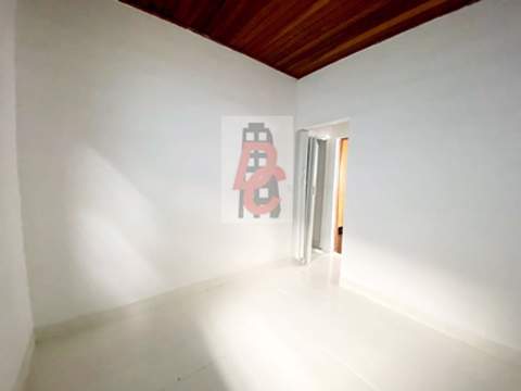 Casa para alugar em Guarulhos (Jd Ema - Picanço), 2 dormitórios, 1 banheiro, 1 vaga, 200 m2 de área útil, código 29-1773 (11/24)