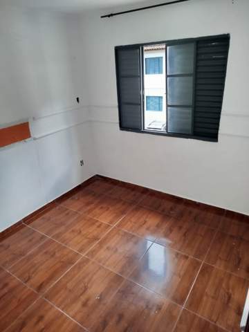 Sobrado à venda em Guarulhos (Bonsucesso), 2 dormitórios, 1 suite, 1 banheiro, 1 vaga, 40 m2 de área útil, código 29-1881 (5/9)