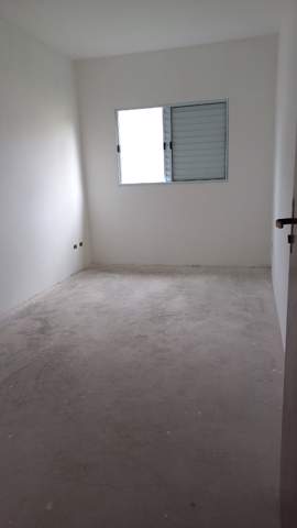 Sobrado à venda em Guarulhos (V Carmela II - Bonsucesso), 2 dormitórios, 1 suite, 2 banheiros, 2 vagas, 250 m2 de área útil, código 29-1882 (2/15)