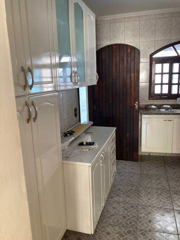 Sobrado para alugar em Guarulhos (Jd Sta Mena - Picanço), 3 dormitórios, 5 vagas, 200 m2 de área útil, código 29-1884 (8/14)