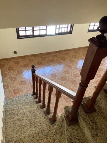 Sobrado para alugar em Guarulhos (Jd Sta Mena - Picanço), 3 dormitórios, 5 vagas, 200 m2 de área útil, código 29-1884 (12/14)