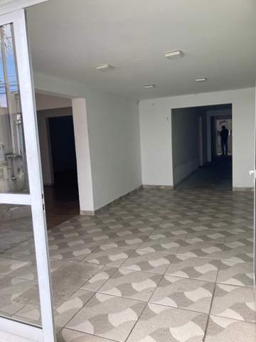 Sala em Guarulhos (V Galvão), 3 banheiros, 2 vagas, 200 m2 de área útil, código 29-1889 (4/8)