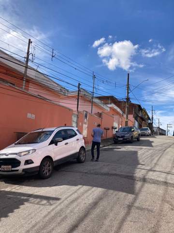 Casa à venda em Guarulhos (Cid Pq Brasília - Bonsucesso), 4 dormitórios, 4 suites, 4 banheiros, 4 vagas, 250 m2 de área útil, código 29-1894 (1/6)
