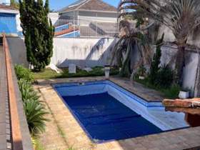 Casa para alugar em Guarulhos, 3 dorms, 1 suíte, 4 wcs, 8 vagas, 200 m2 úteis