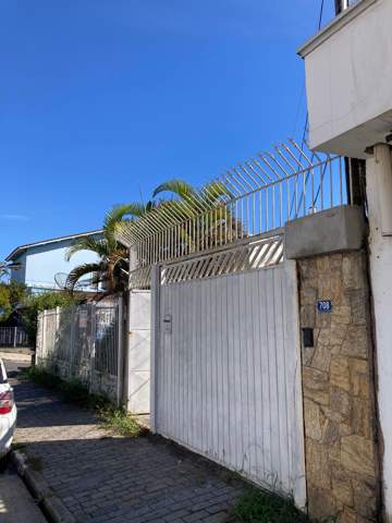 Casa para alugar em Guarulhos (V Galvão), 3 dormitórios, 1 suite, 4 banheiros, 8 vagas, 200 m2 de área útil, código 29-1908 (5/11)
