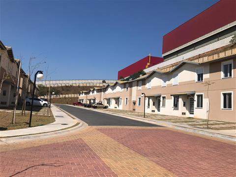 Casa à venda em Guarulhos (Água Chata), 2 dormitórios, 1 banheiro, 1 vaga, 60 m2 de área útil, código 36-613 (1/18)