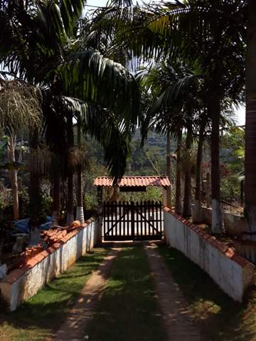 Chácara à venda em Guararema (Itapeti), 4 dormitórios, 3 banheiros, 3 vagas, 1.100 m2 de área total, código 36-707 (3/26)