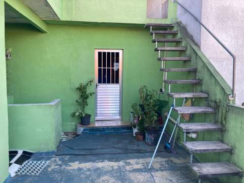 Sobrado à venda em Guarulhos (Jd Nova Cidade - Pimentas), 3 dormitórios, 3 banheiros, 1 vaga, 140 m2 de área total, código 36-738 (14/27)
